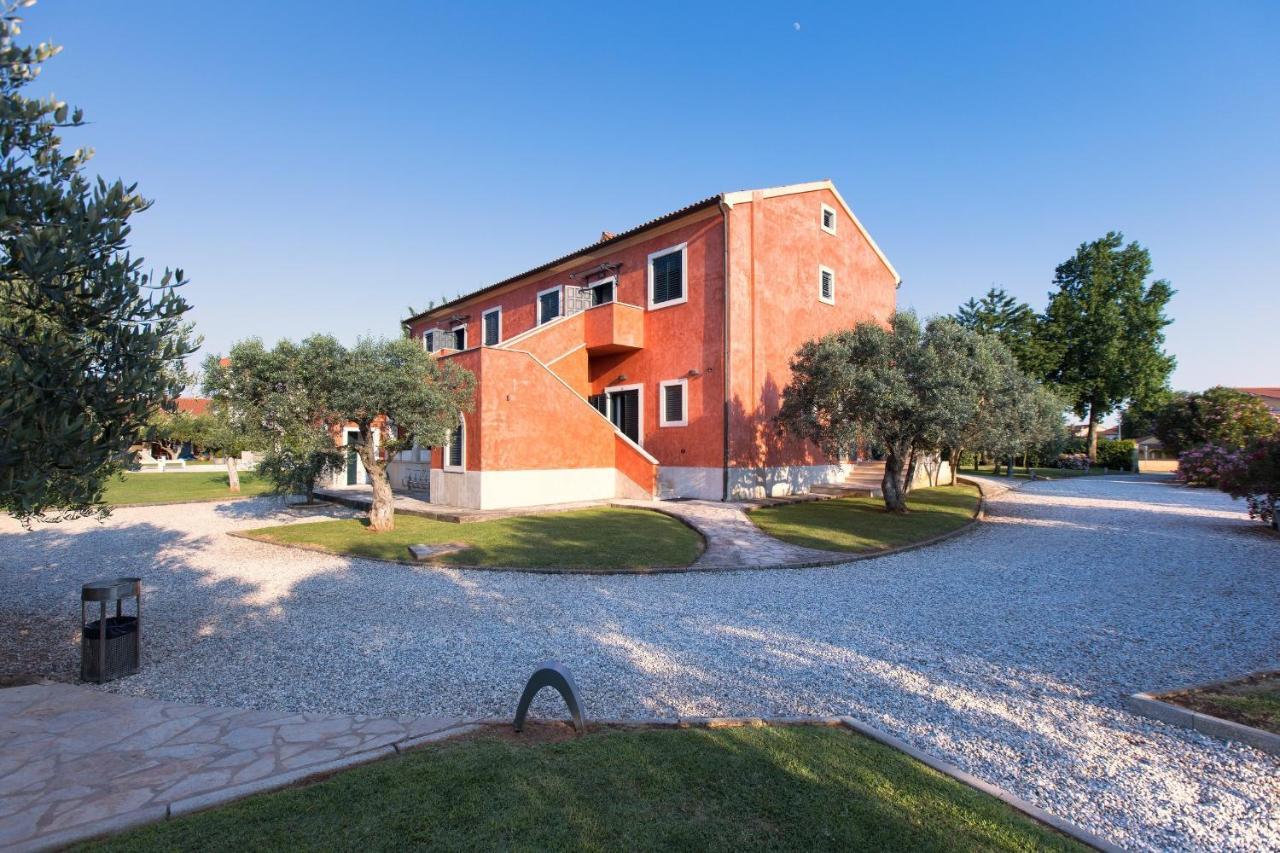 Rooms Alla Beccaccia Fazana Bagian luar foto