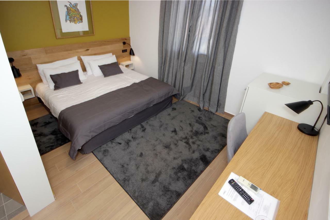 Rooms Alla Beccaccia Fazana Bagian luar foto